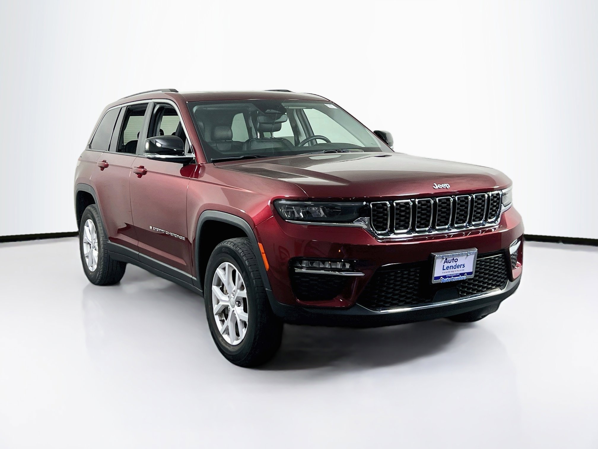 Used 2022 Jeep Grand Cherokee Limited image 3