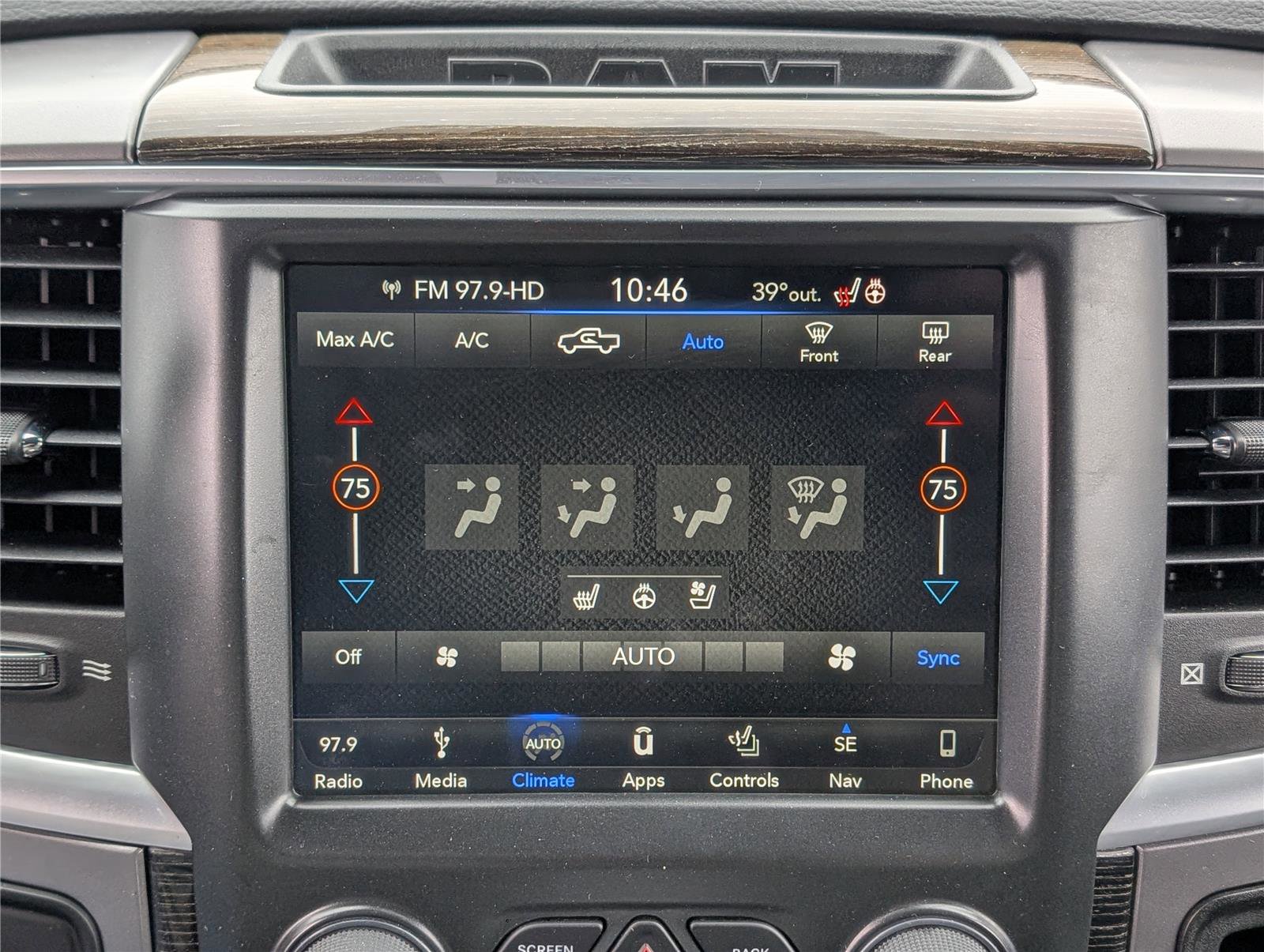 Used 2018 RAM 3500 Laramie Longhorn image 30