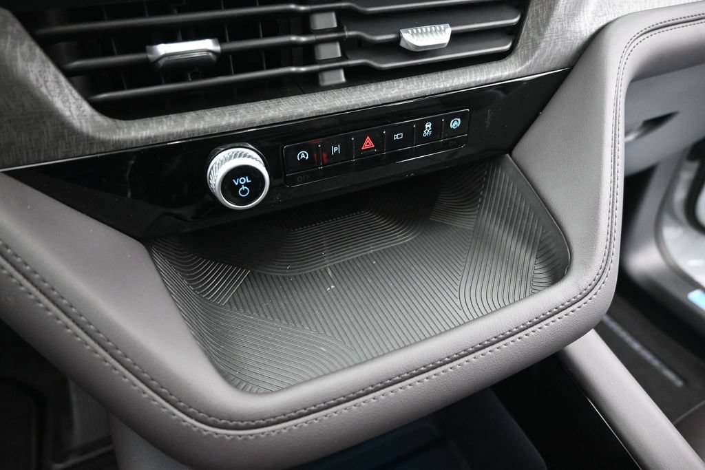 New 2026 Ford Explorer Platinum RWD image 17