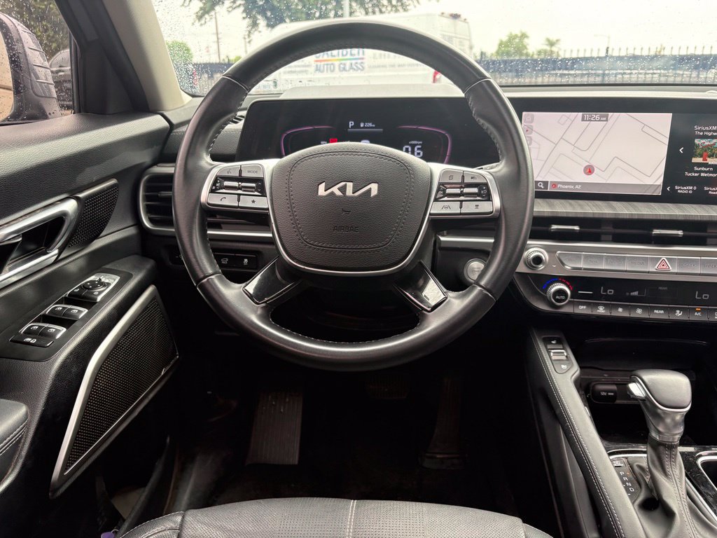 Used 2023 Kia Telluride EX w/ EX Captain's Chair Package FWD image 7