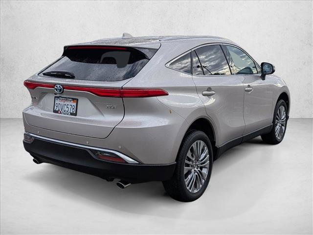 Certified 2023 Toyota Venza XLE image 5