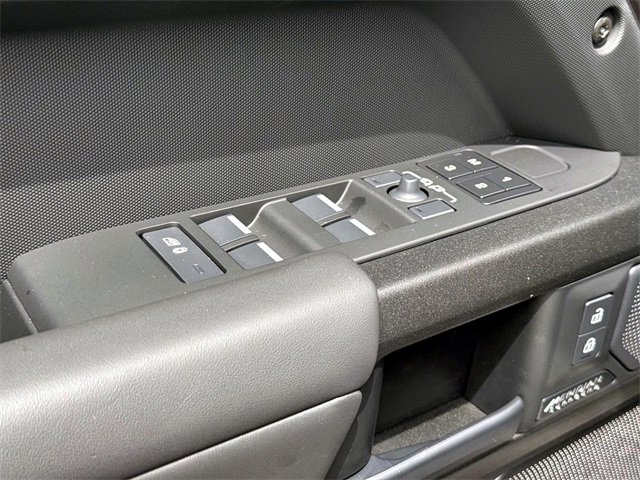 New 2025 Land Rover Defender 110 image 15