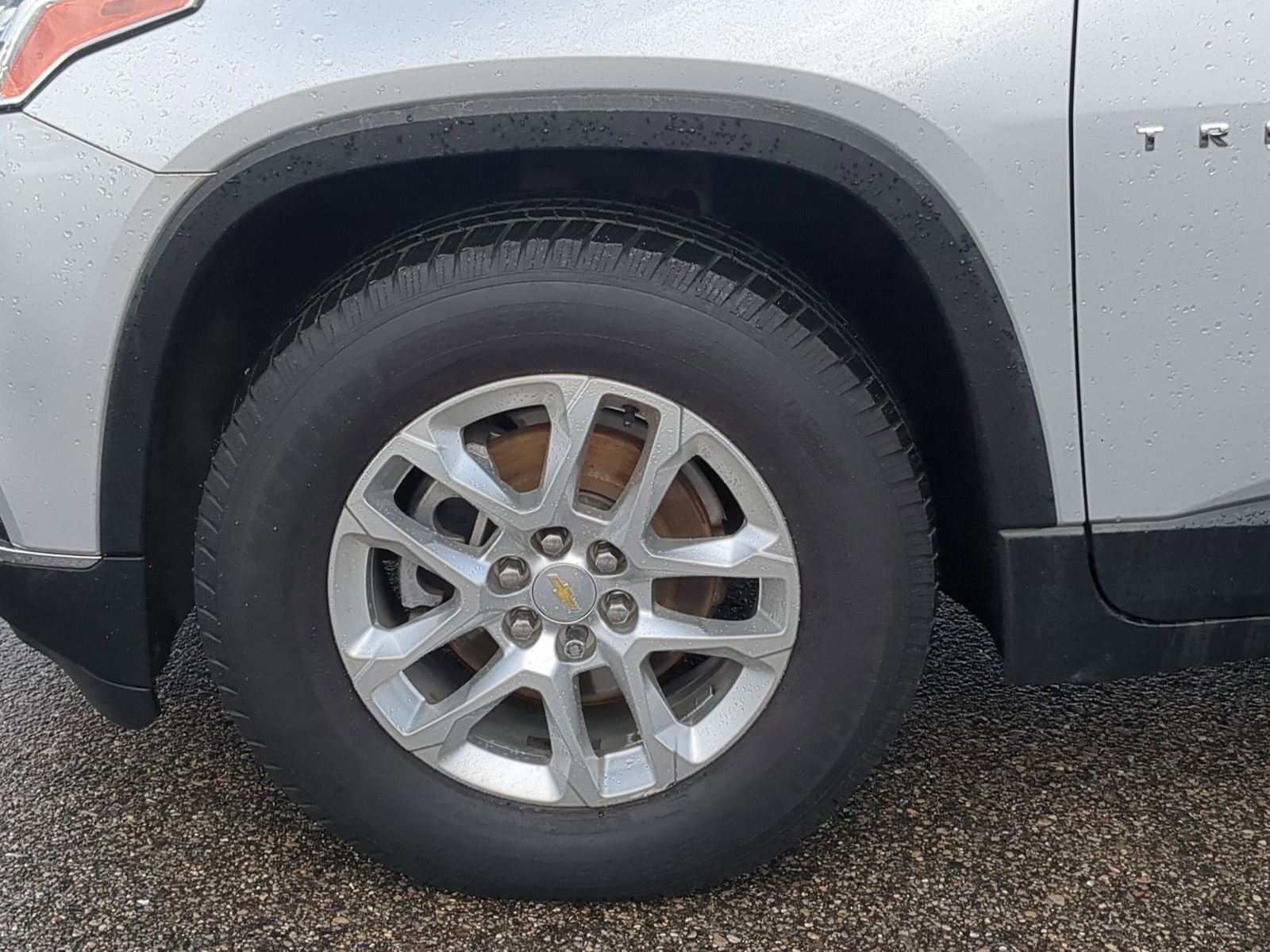 Used 2019 Chevrolet Traverse LT image 19