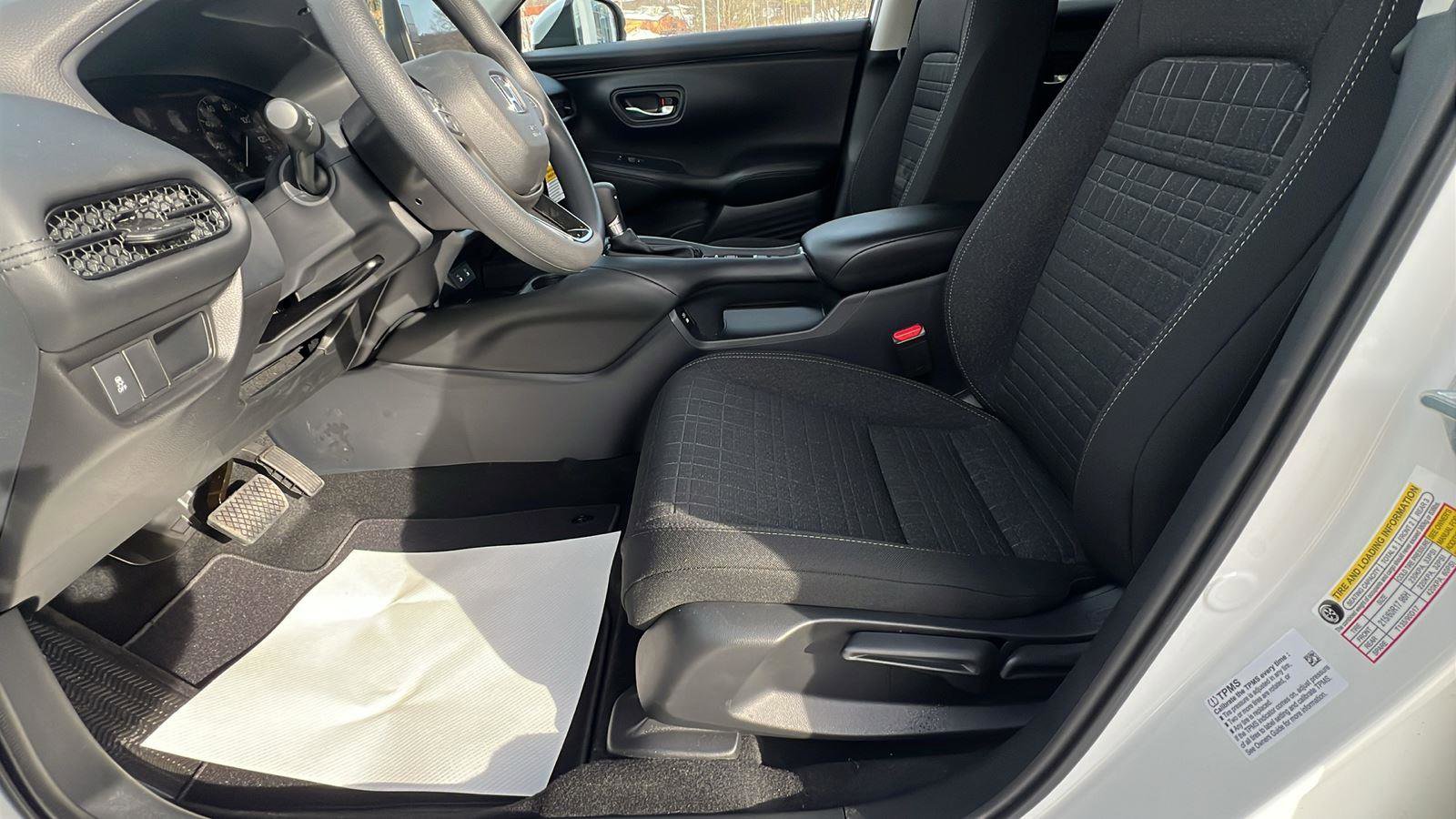New 2026 Honda HR-V LX image 21