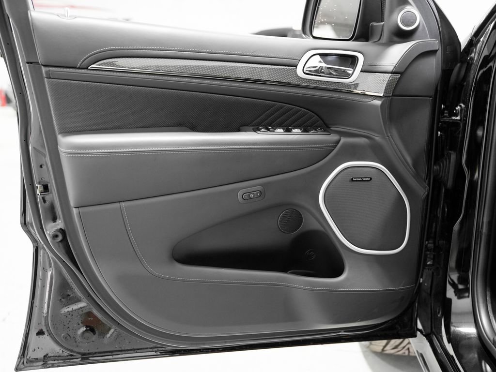 Used 2018 Jeep Grand Cherokee Trackhawk image 33