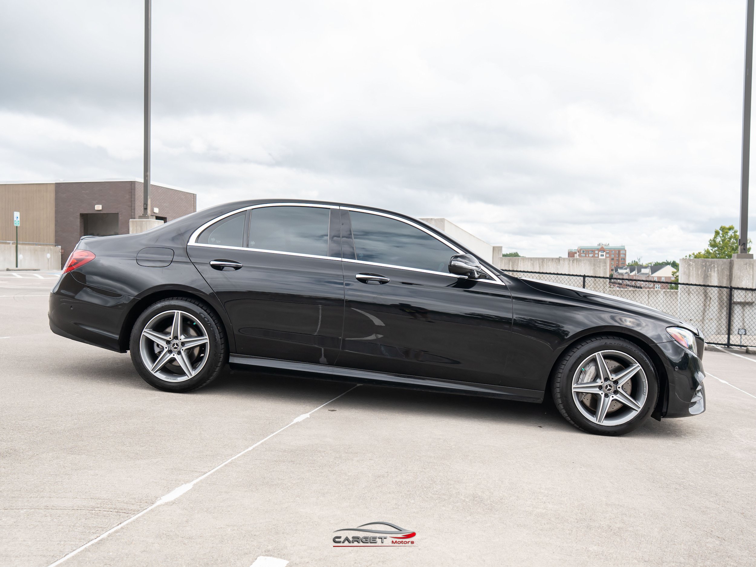 Used 2019 Mercedes-Benz E 300 4MATIC w/ Premium 1 Package image 8
