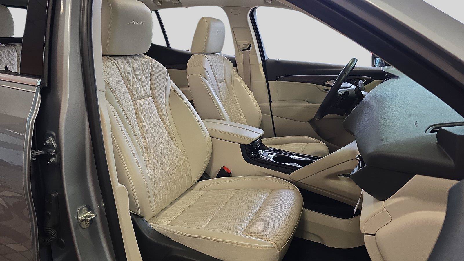 Used 2023 Buick Envision Avenir FWD image 14