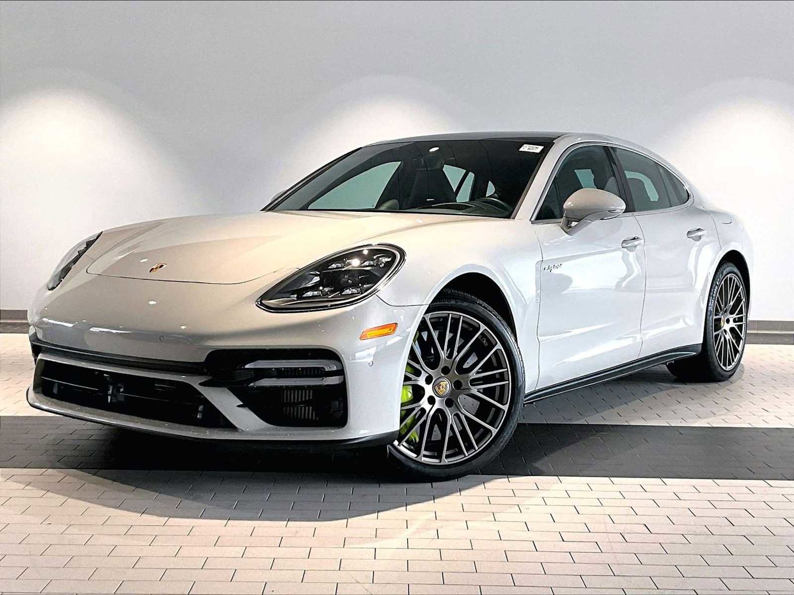 Used 2023 Porsche Panamera Turbo S image 1