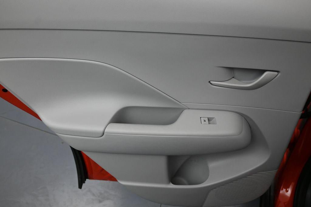 New 2026 Hyundai Kona SE AWD/4WD image 29