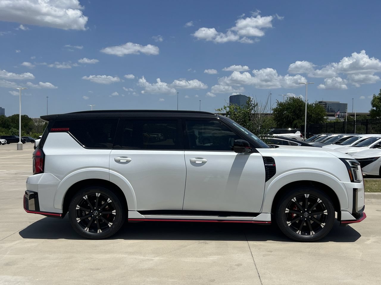 New 2026 Nissan Armada NISMO AWD/4WD image 2