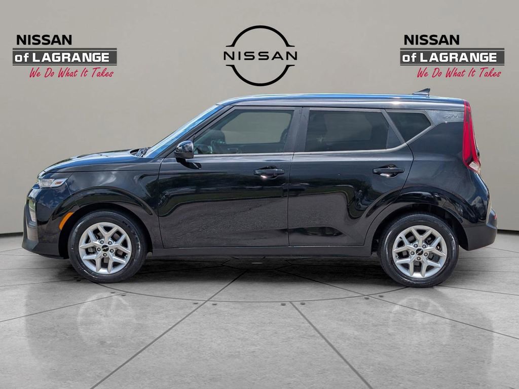 Used 2022 Kia Soul LX w/ Technology Package FWD image 8