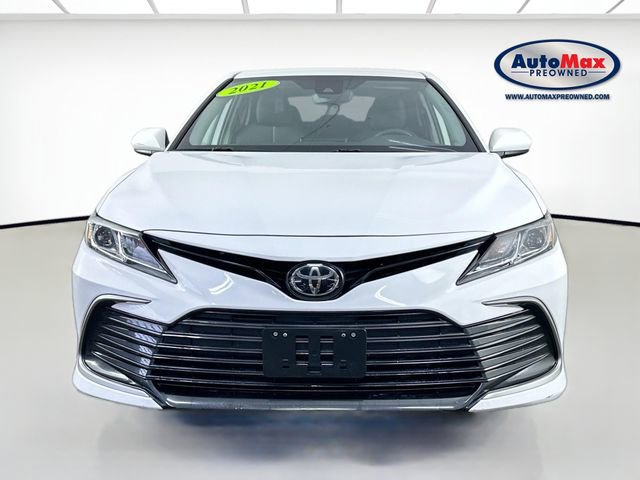 Used 2021 Toyota Camry LE FWD image 6