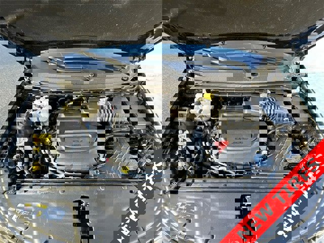 Certified 2024 Chrysler Pacifica Touring-L image 14