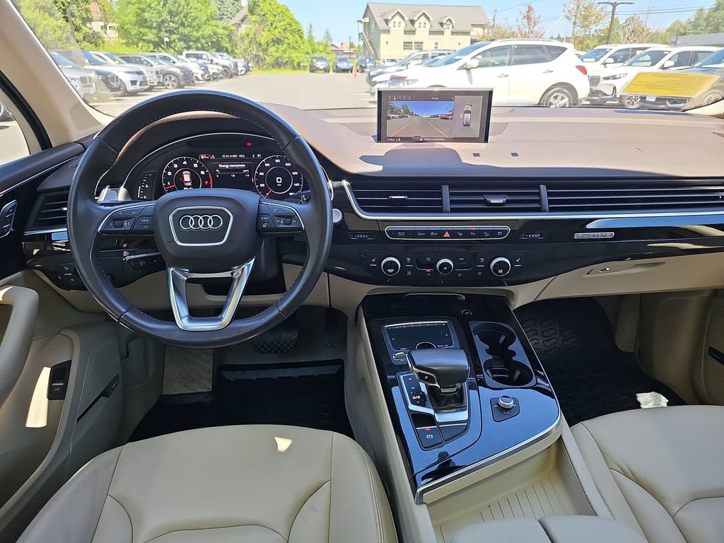 Used 2019 Audi Q7 3.0T Premium Plus w/ Premium Plus Package AWD/4WD image 12