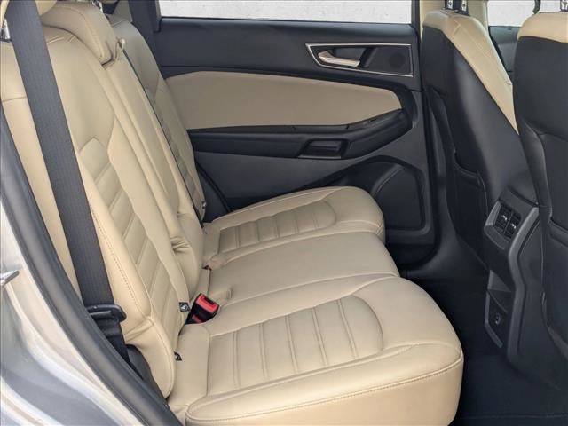 Used 2022 Ford Edge SEL image 19