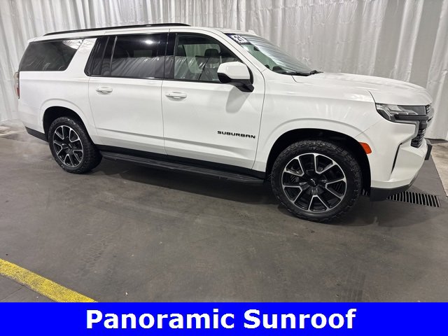 Used 2021 Chevrolet Suburban RST image 2