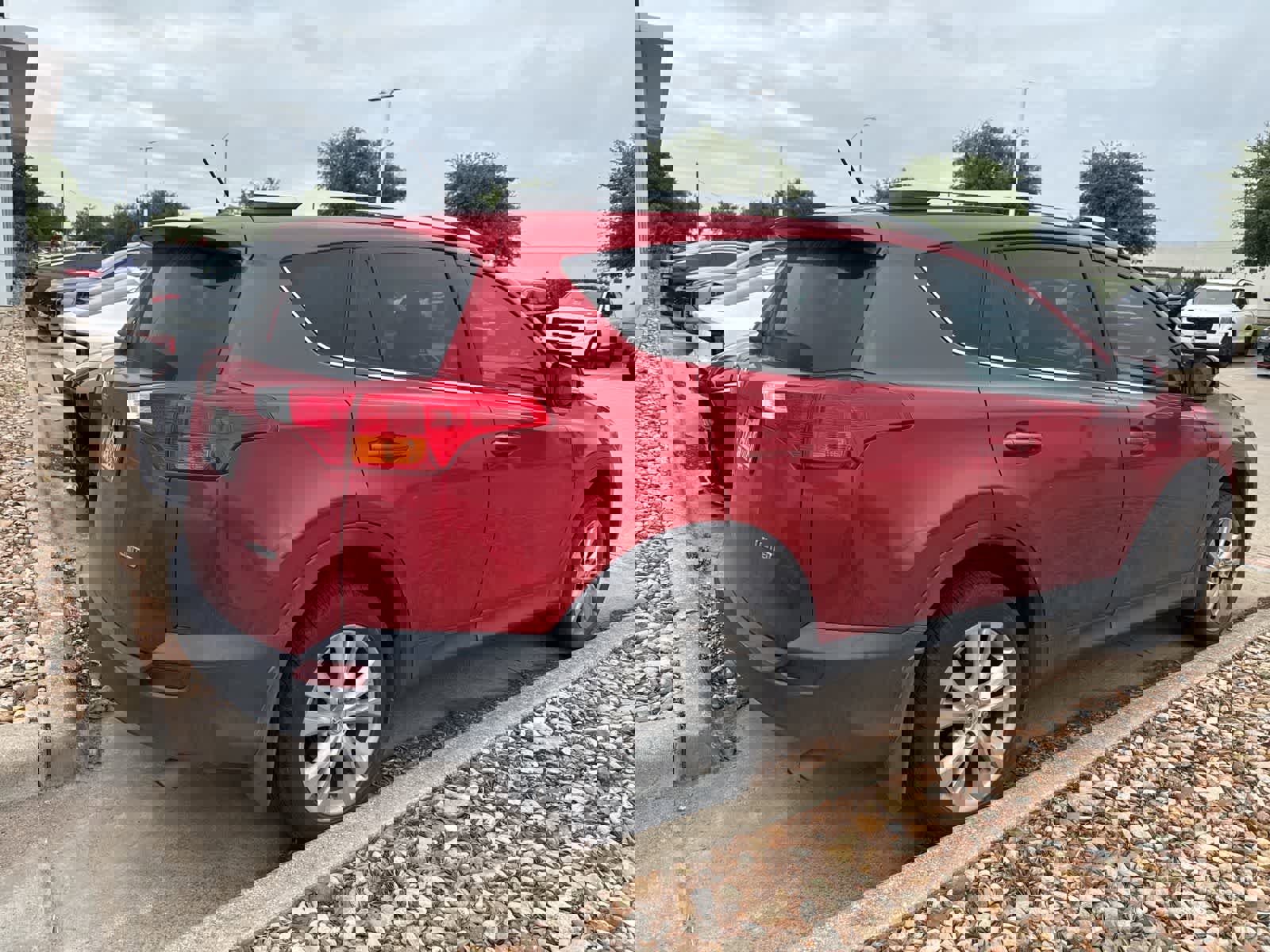 Used 2015 Toyota RAV4 Limited w/ Technology Package image 8