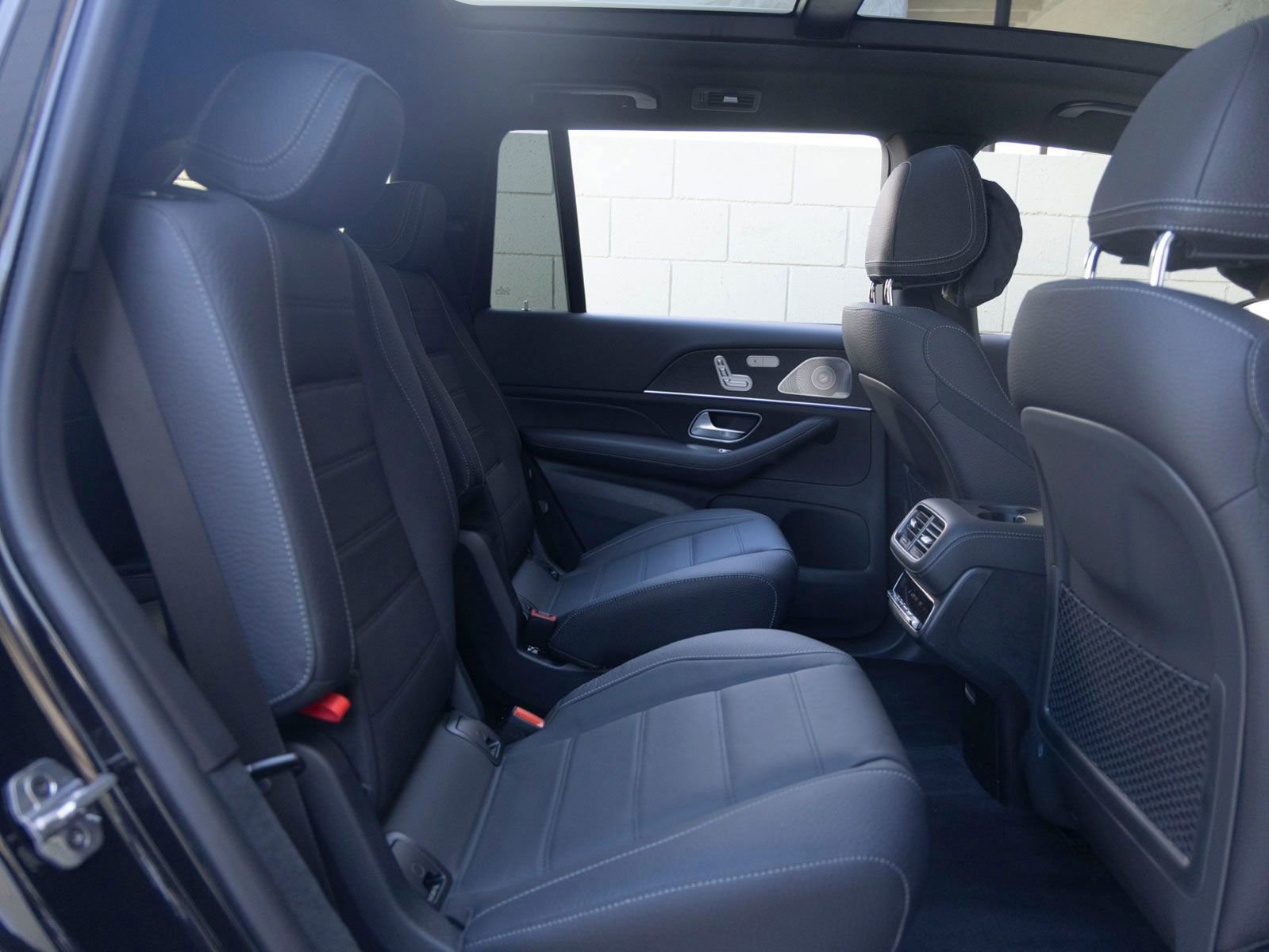 New 2026 Mercedes-Benz GLS 580 4MATIC image 24