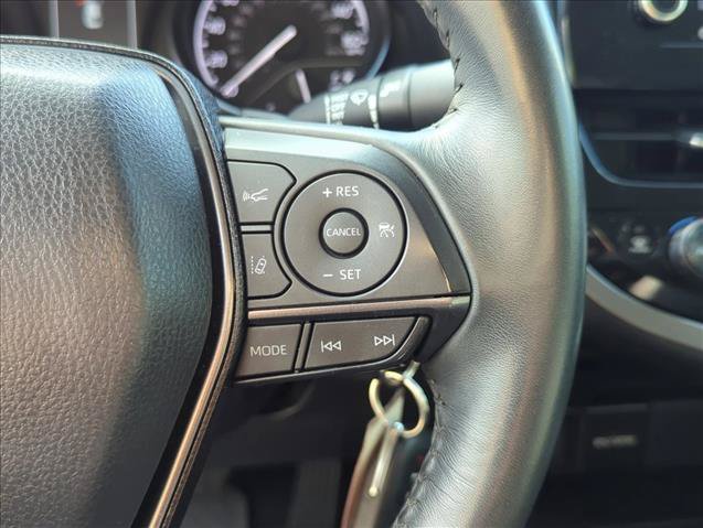 Used 2023 Toyota Camry SE FWD image 14