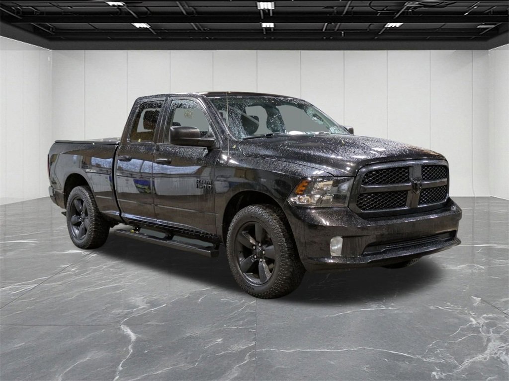 Used 2018 RAM 1500 Express w/ Black Ram 1500 Express Group image 8