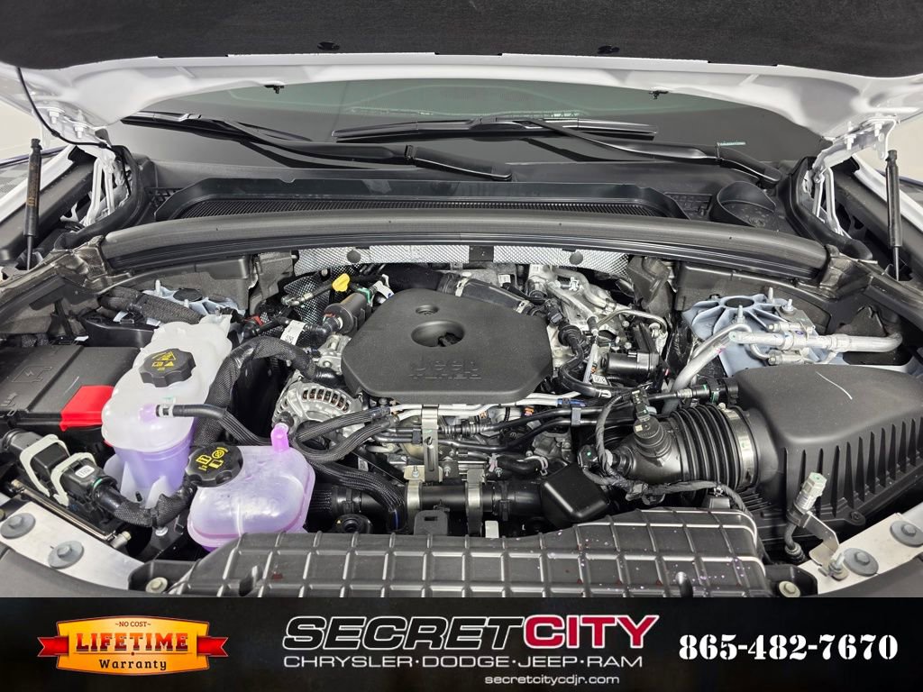 New 2026 Jeep Grand Cherokee Altitude image 34