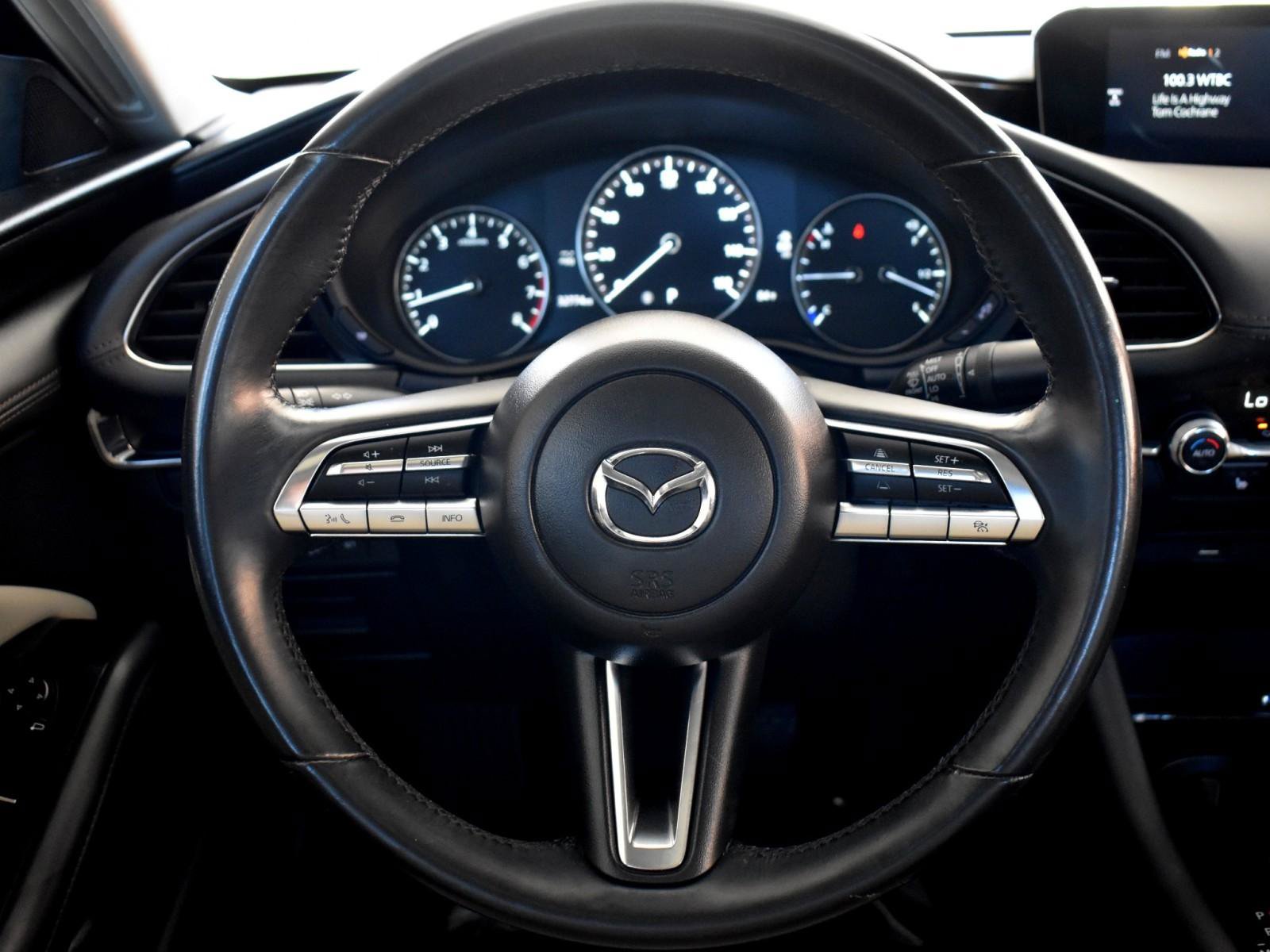 Used 2021 MAZDA MAZDA3 s AWD/4WD image 15