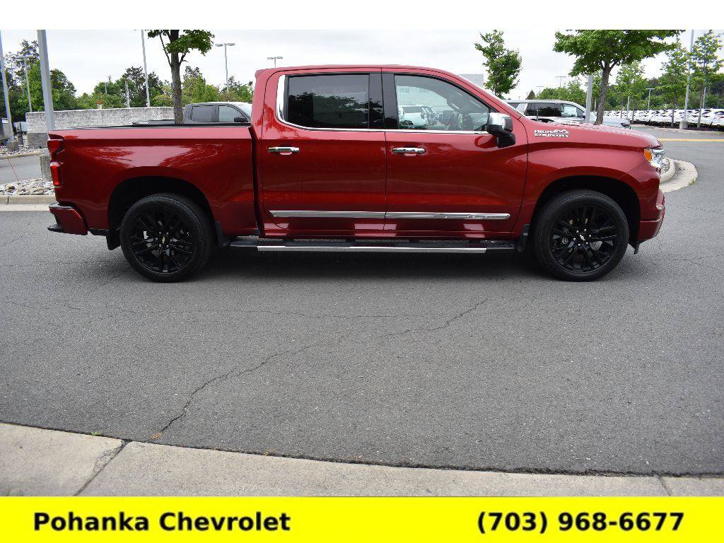 Used 2024 Chevrolet Silverado 1500 High Country w/ Technology Package AWD/4WD image 8