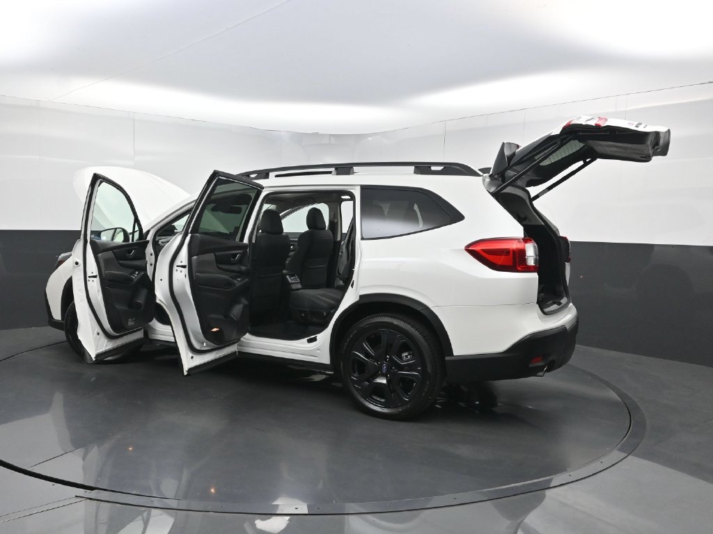 Used 2024 Subaru Ascent Onyx Edition AWD/4WD image 35