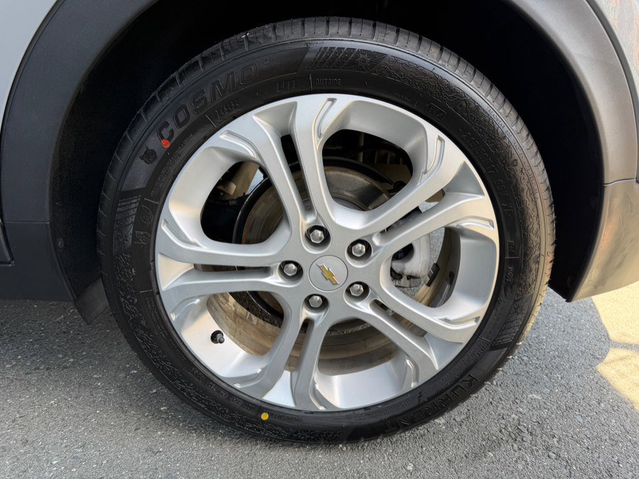 Used 2021 Chevrolet Bolt LT image 44