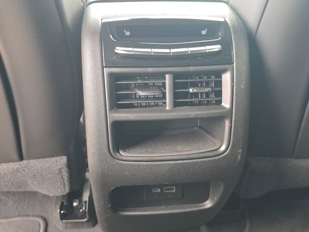 Used 2021 Cadillac XT5 Sportv AWD/4WD image 18
