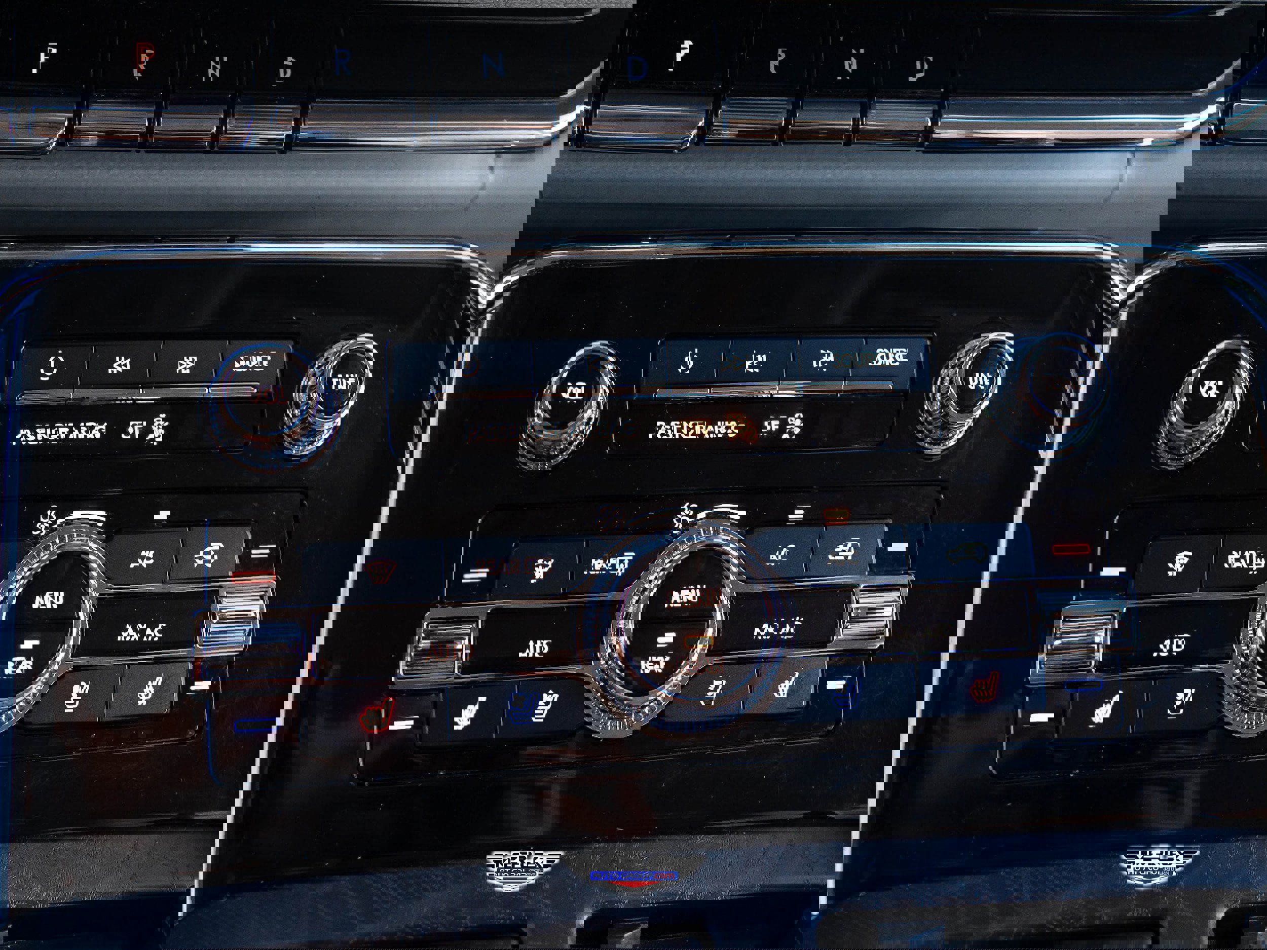 Used 2018 Lincoln Navigator Select w/ Technology Package image 38