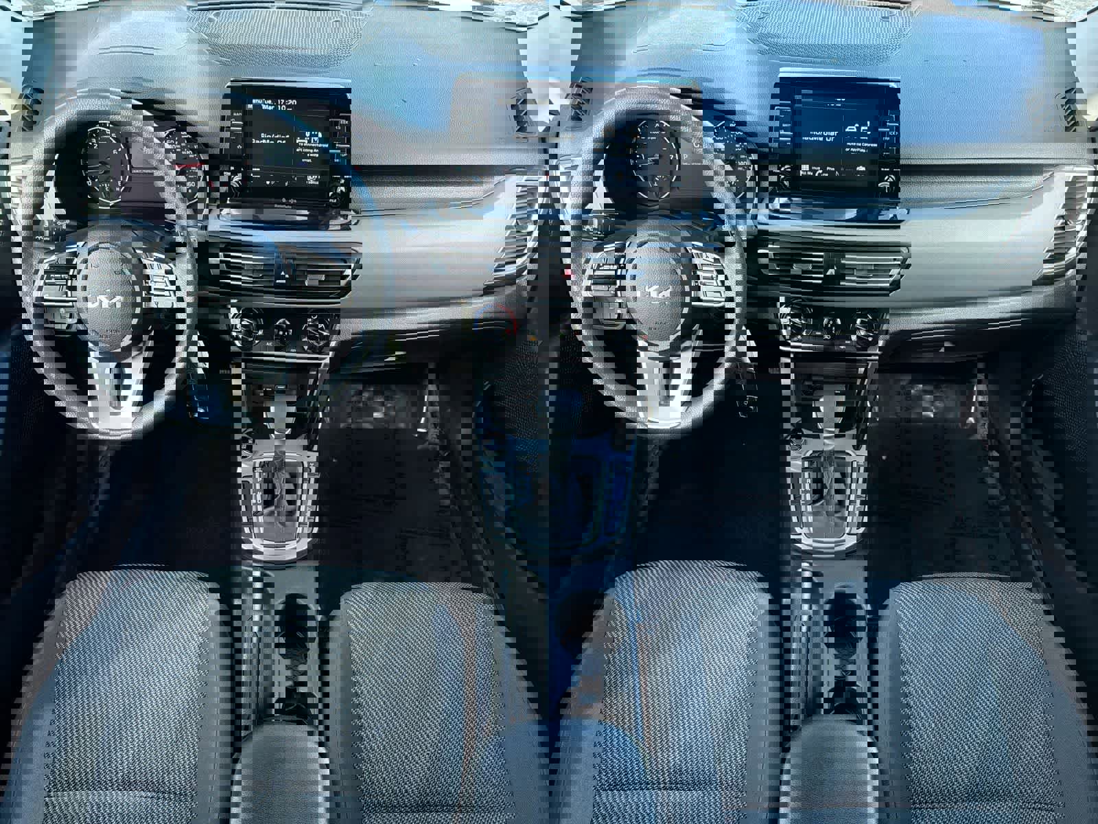 Used 2022 Kia Seltos LX image 16