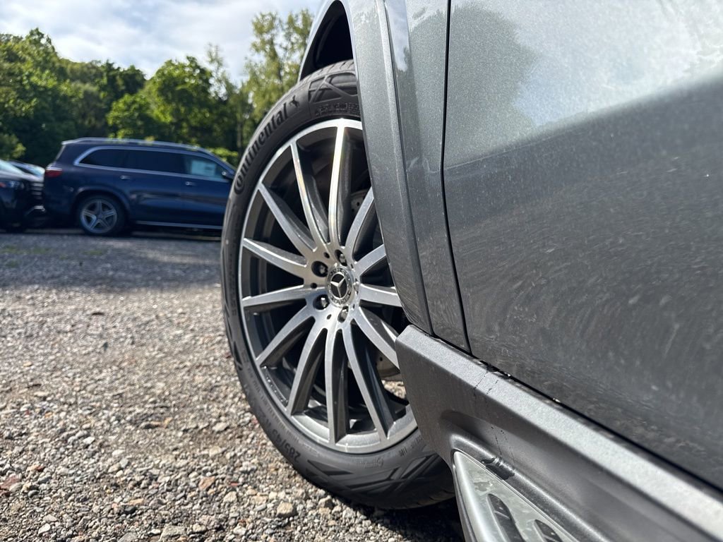New 2026 Mercedes-Benz GLS 580 4MATIC image 16