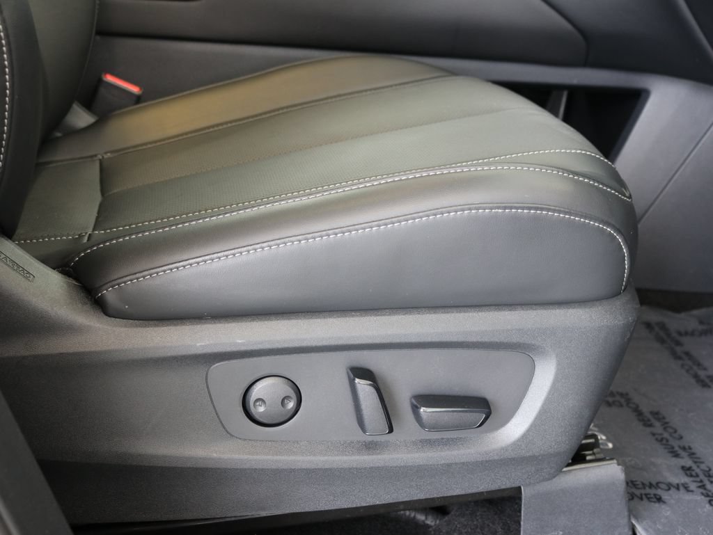 Certified 2025 INFINITI QX60 Pure AWD/4WD image 46