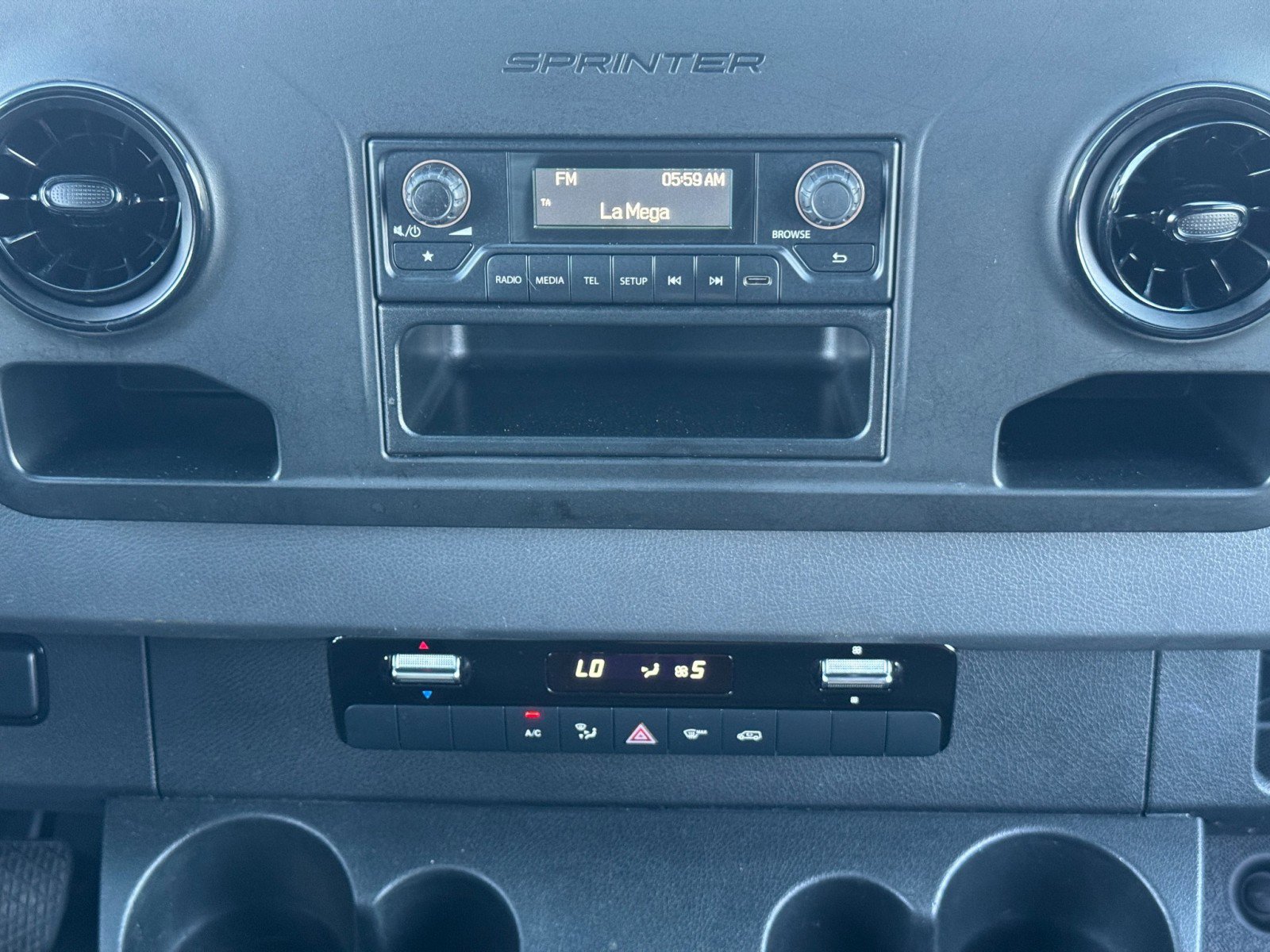 Used 2021 Mercedes-Benz Sprinter 3500 w/ Bench Seat Package image 22