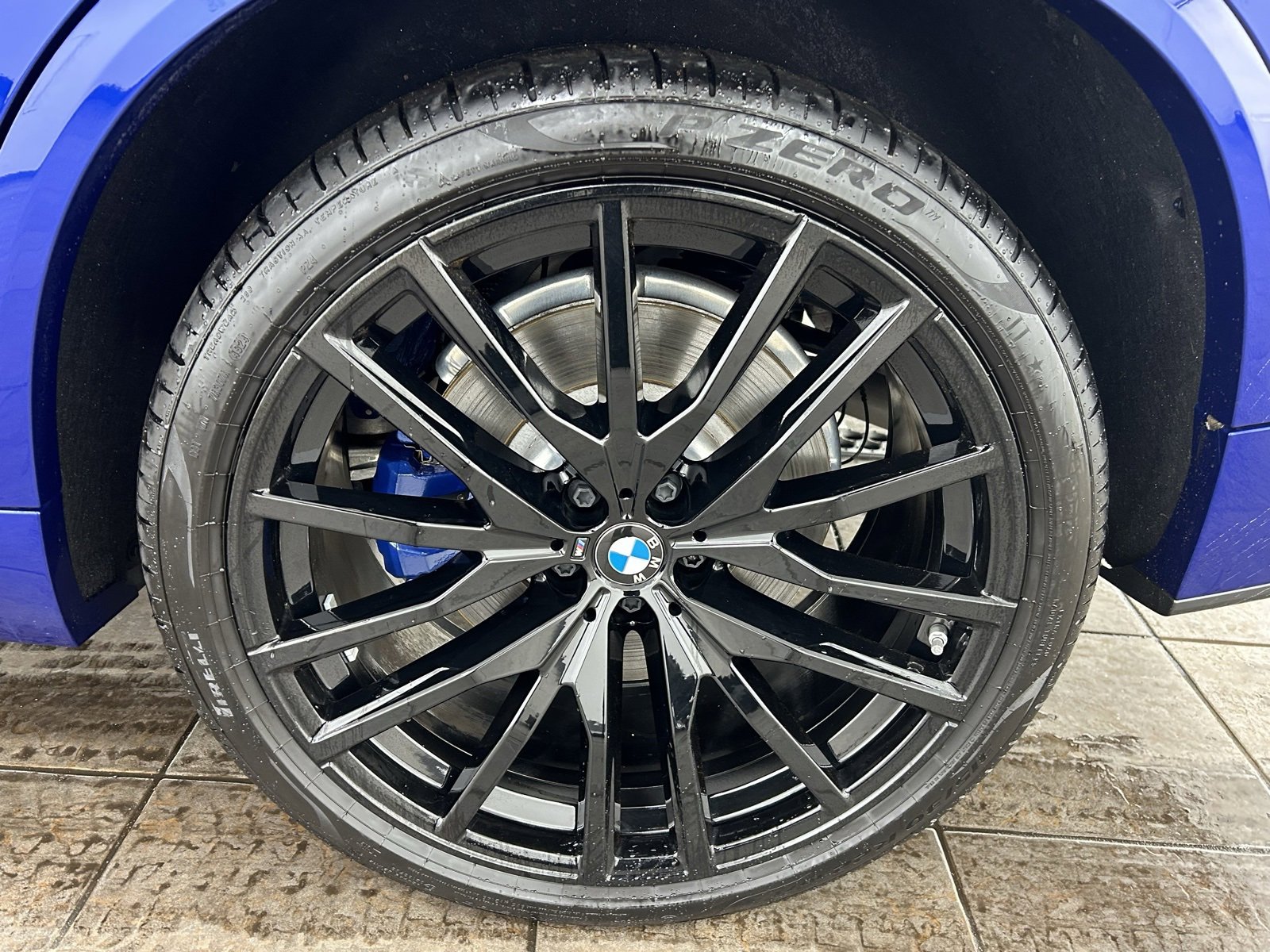 Used 2025 BMW X5 M60i image 37