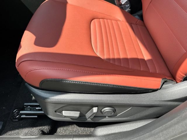 New 2026 Kia Sportage SX FWD image 34