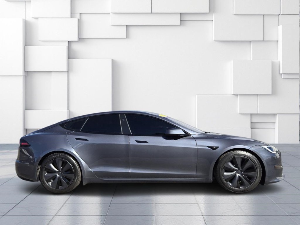 Used 2023 Tesla Model S Standard Range AWD/4WD image 4