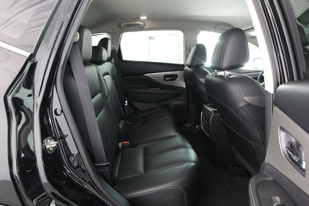 Used 2018 Nissan Murano SL w/ Midnight Edition Package FWD image 40
