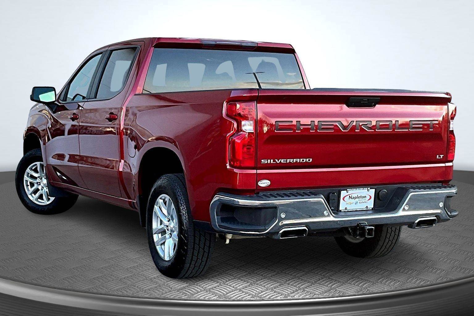 Used 2022 Chevrolet Silverado 1500 LT AWD/4WD image 13
