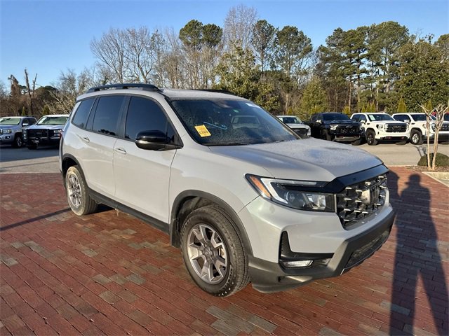 Used 2023 Honda Passport TrailSport image 19