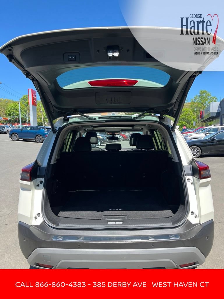 Certified 2023 Nissan Rogue SV w/ SV Premium B Package AWD/4WD image 33