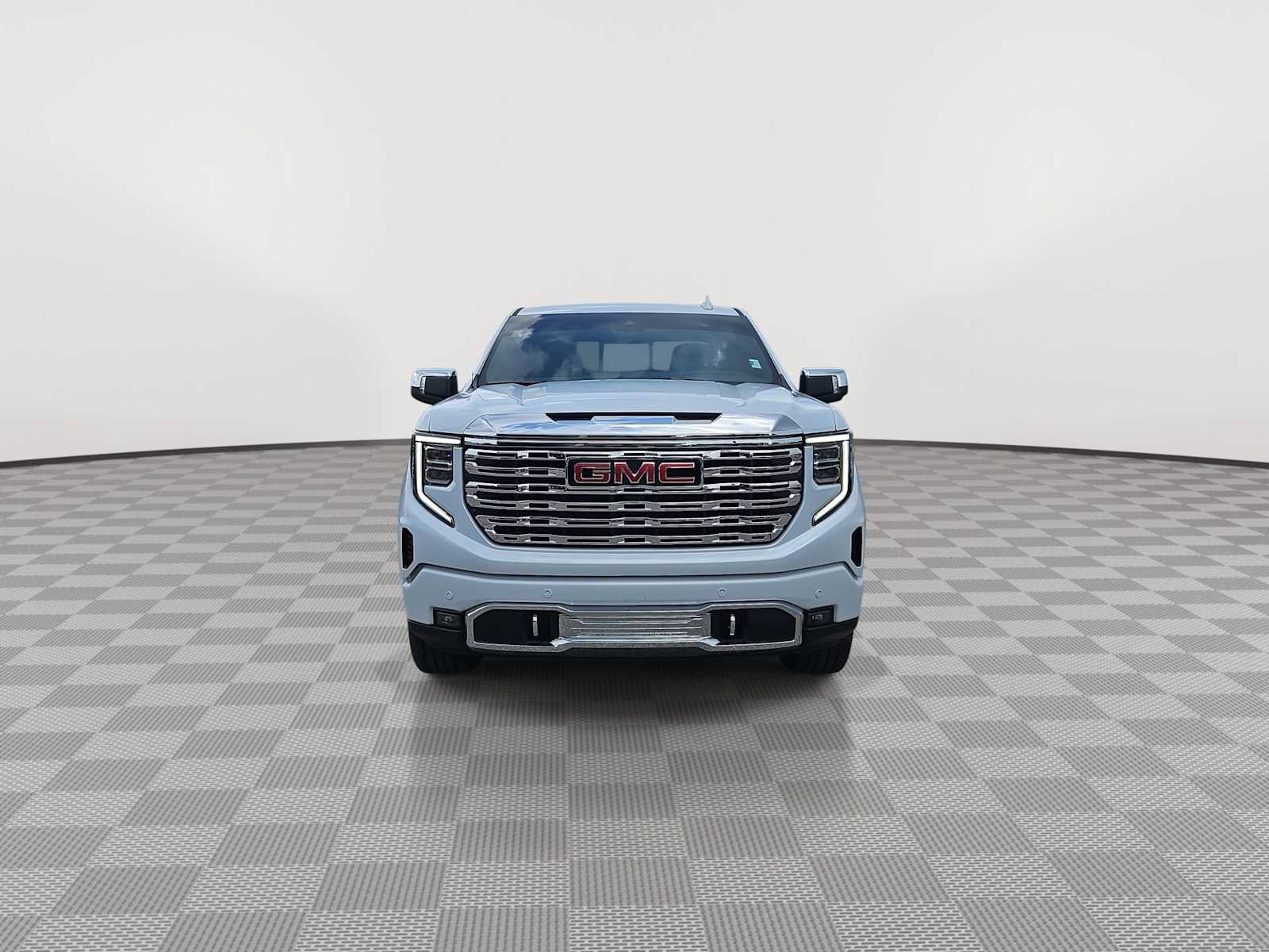 Certified 2026 GMC Sierra 1500 Denali w/ Denali Reserve Package AWD/4WD image 2