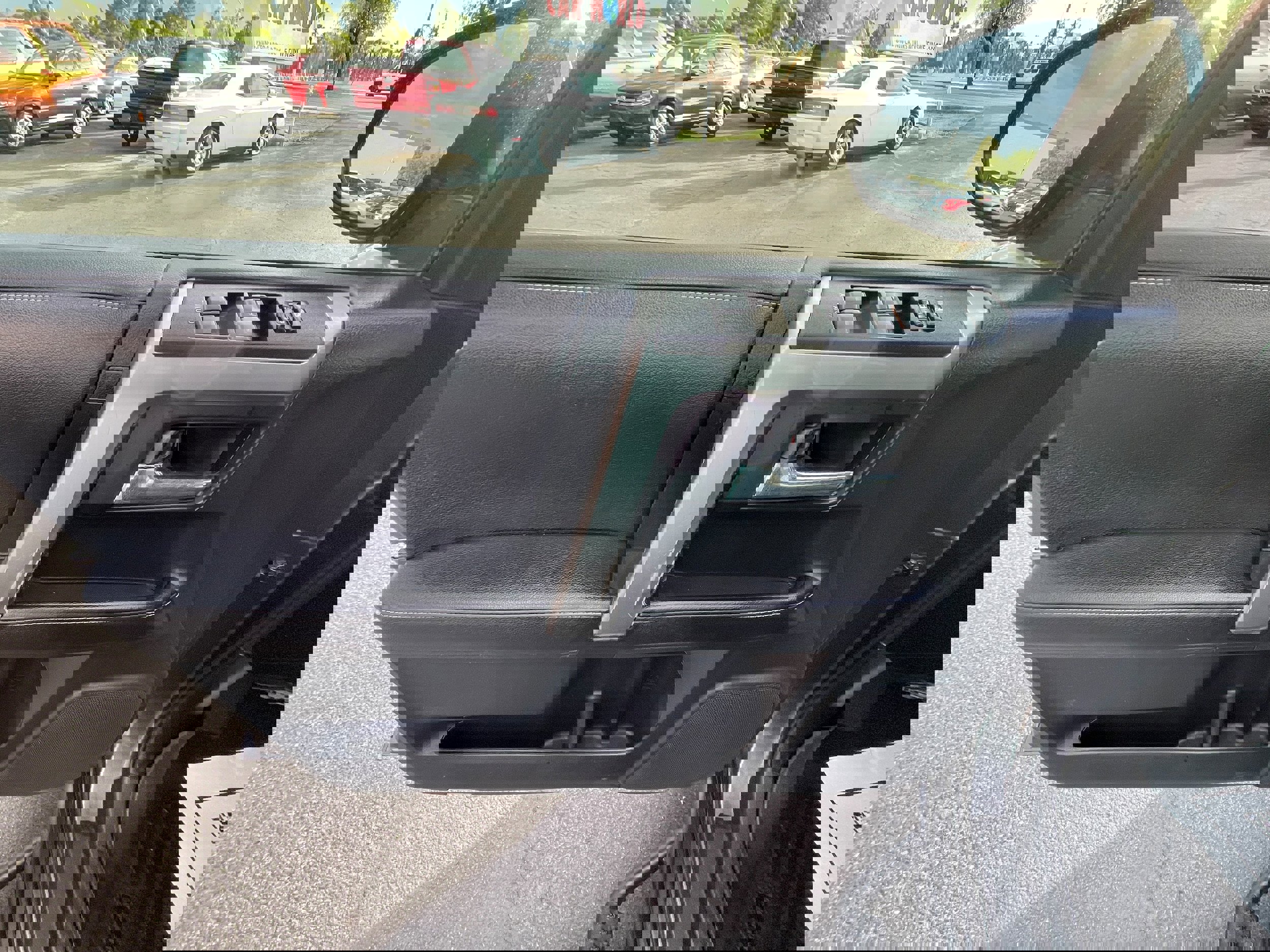 Used 2016 Toyota 4Runner SR5 Premium RWD image 13