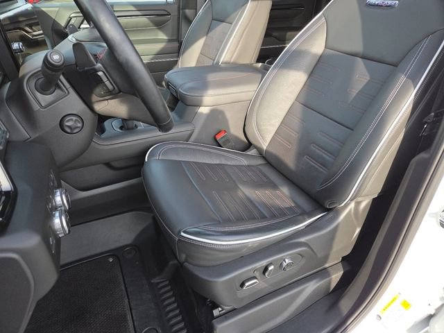 Used 2025 GMC Sierra 1500 AT4X image 36