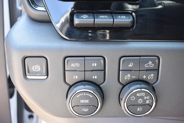 New 2025 Chevrolet Silverado 1500 ZR2 w/ Technology Package image 34