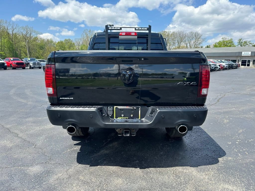 Used 2019 RAM 1500 Warlock AWD/4WD image 4