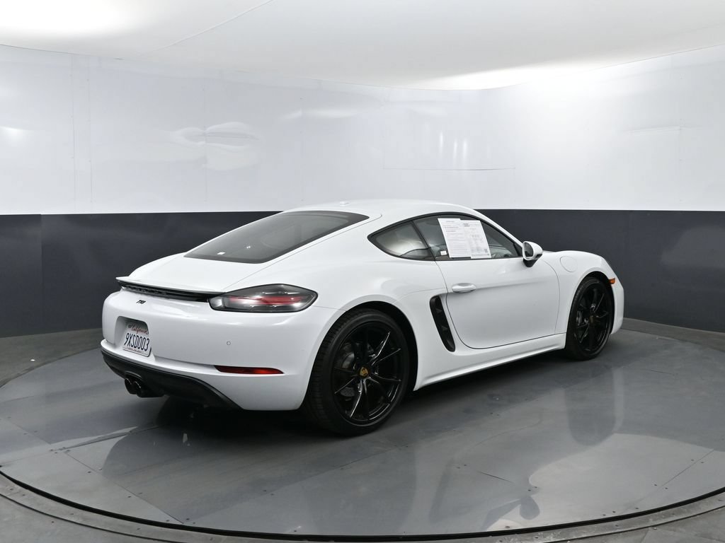 Used 2022 Porsche 718 Cayman w/ Premium Package RWD image 23