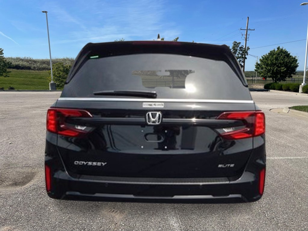 New 2026 Honda Odyssey Elite image 4