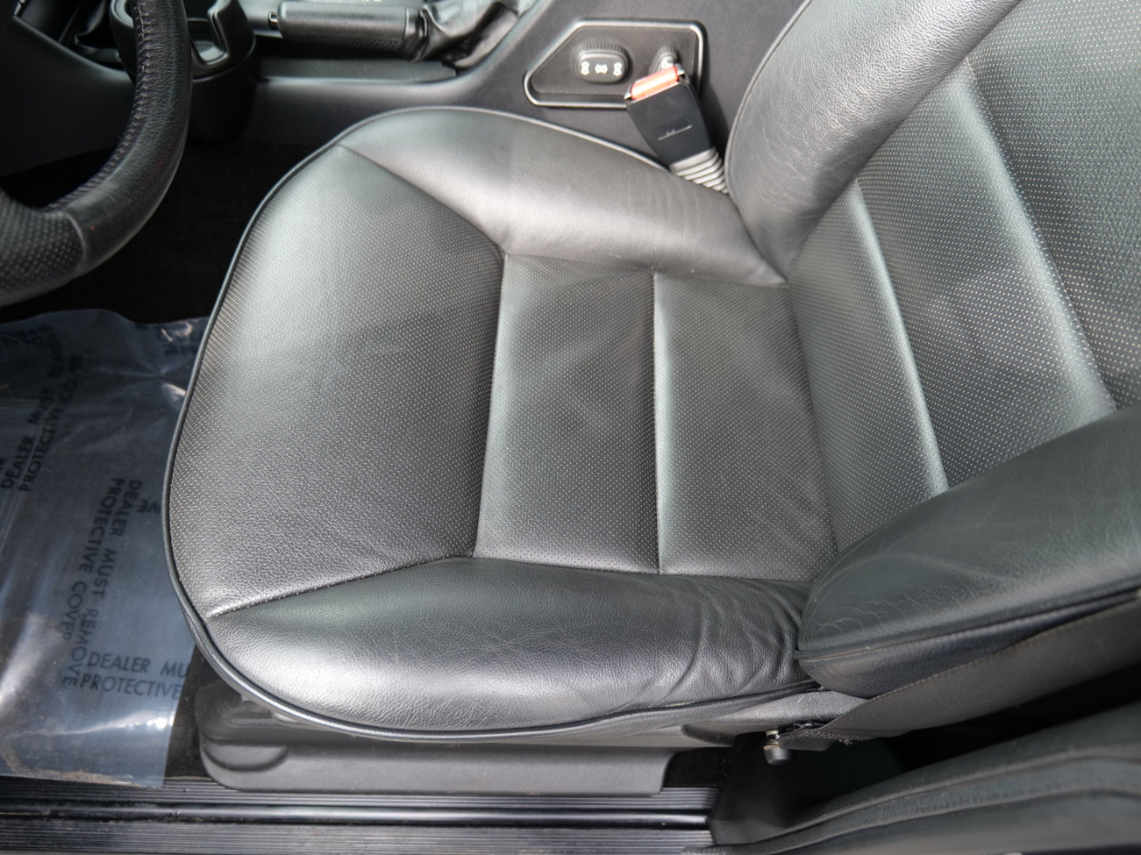 Used 2004 Land Rover Discovery SE image 17